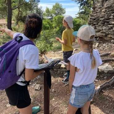 Jeu de piste « Enquête dans le monde de la pierre sèche ». - DE