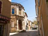 Idée de Séjour - Escapade arty au pays des chineurs et de l’art de vivre_L'Isle-sur-la-Sorgue