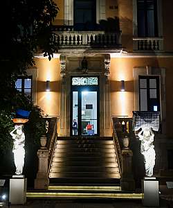Visite guidée nocturne - Méditerranée, Odyssées Contemporaines - DE