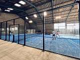 terrain de padel privé et couvert