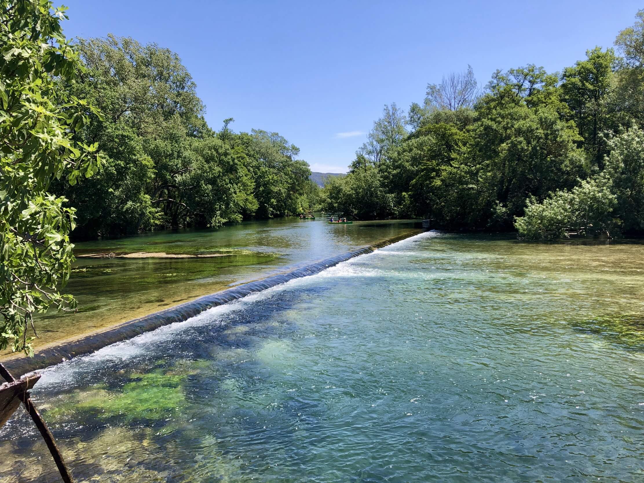 Das Teilen von Wasser bei L
